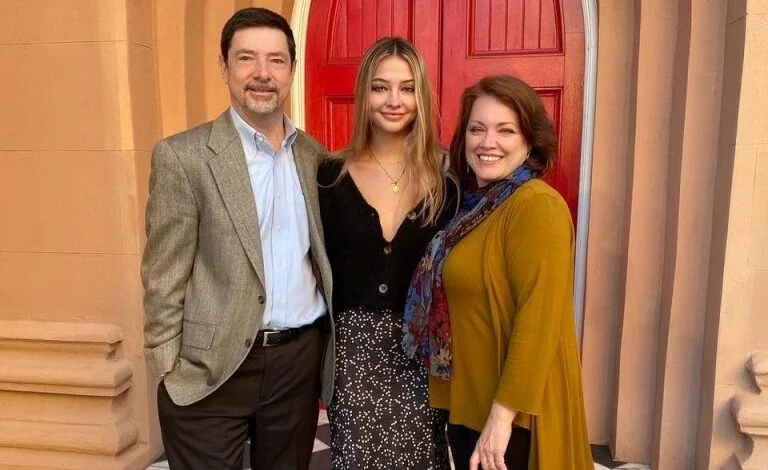 Pam Cline Biography: Career Highlights and Personal Insights